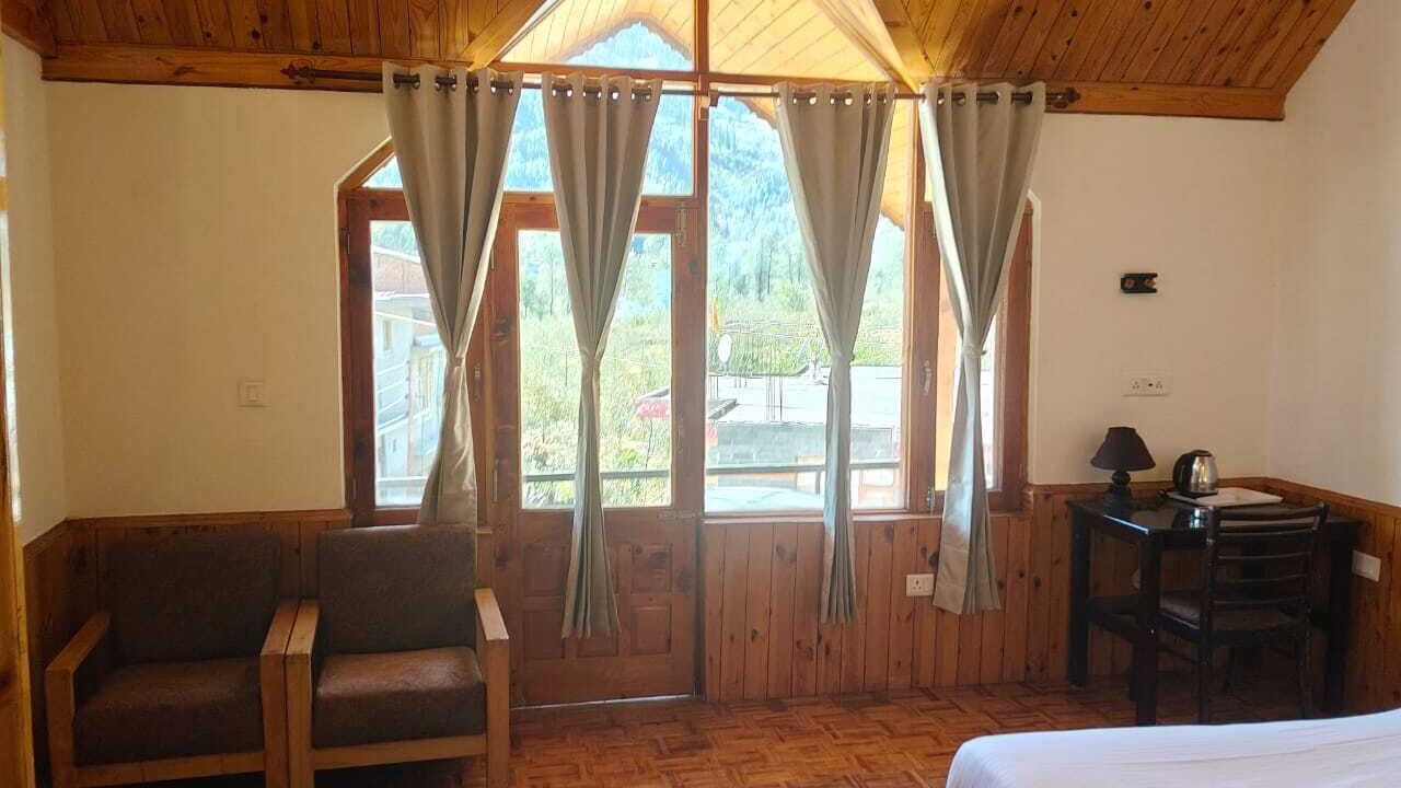 Photo of Patio Balcony in Manali