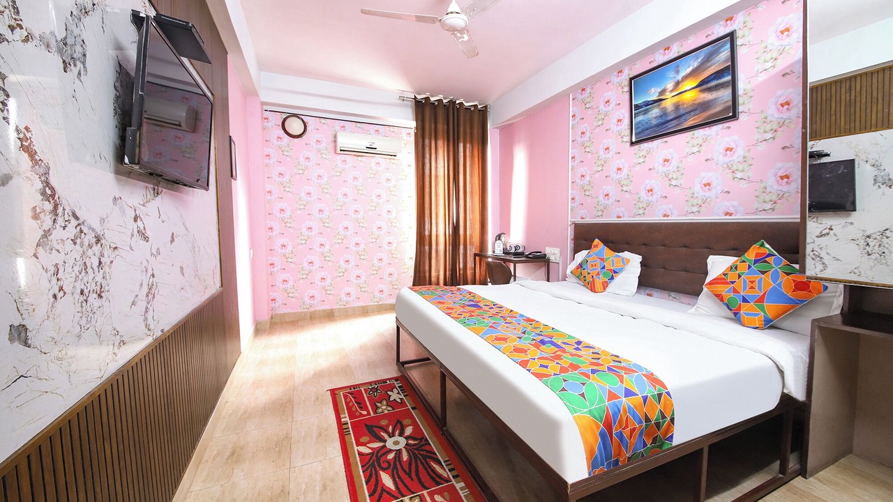 Photo of Bedroom in Dehradun