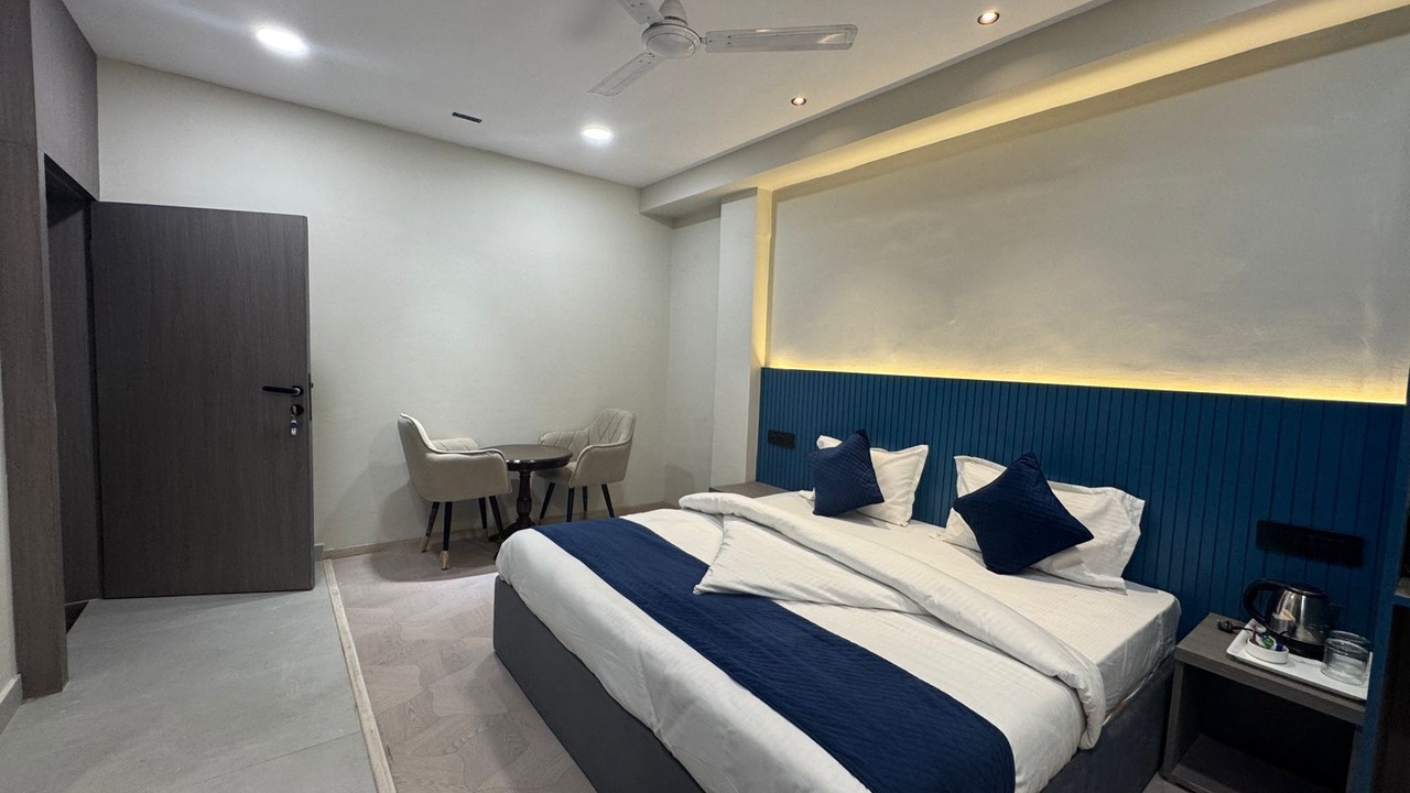 Photo of Bedroom in Mayapur