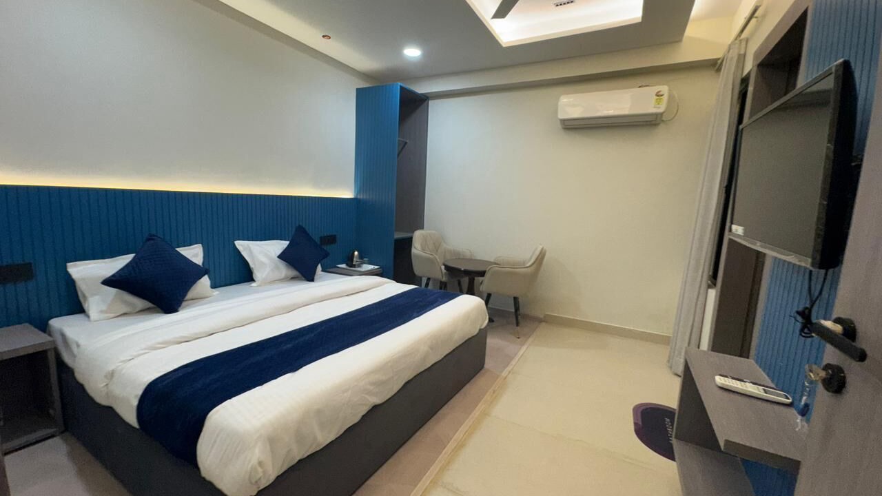 Photo of Bedroom in Mayapur