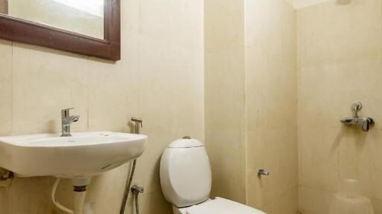 Photo of Bathroom in Egmore