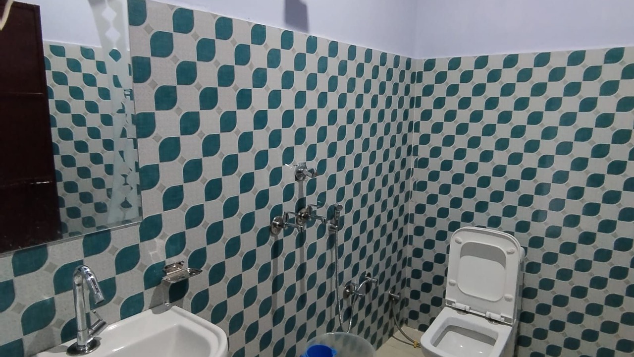 Photo of Bathroom in Shimla