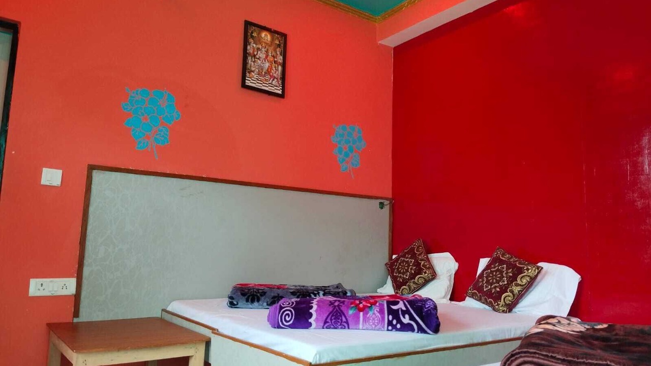 Photo of Bedroom in Rajgarhi