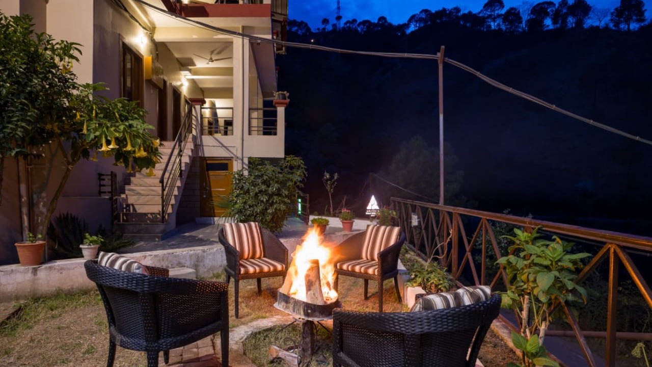 Photo of Bedroom in Kasauli