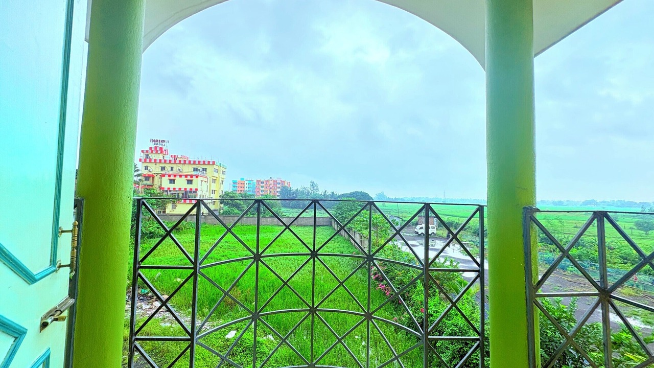 Photo of Bedroom in Tarapith