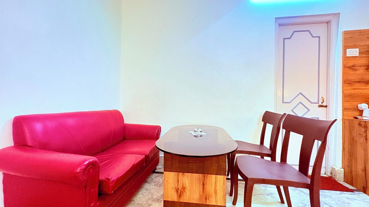 Photo of Bedroom in Tarapith