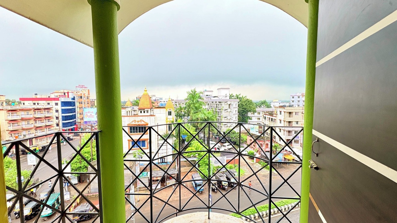 Photo of Patio Balcony in Tarapith