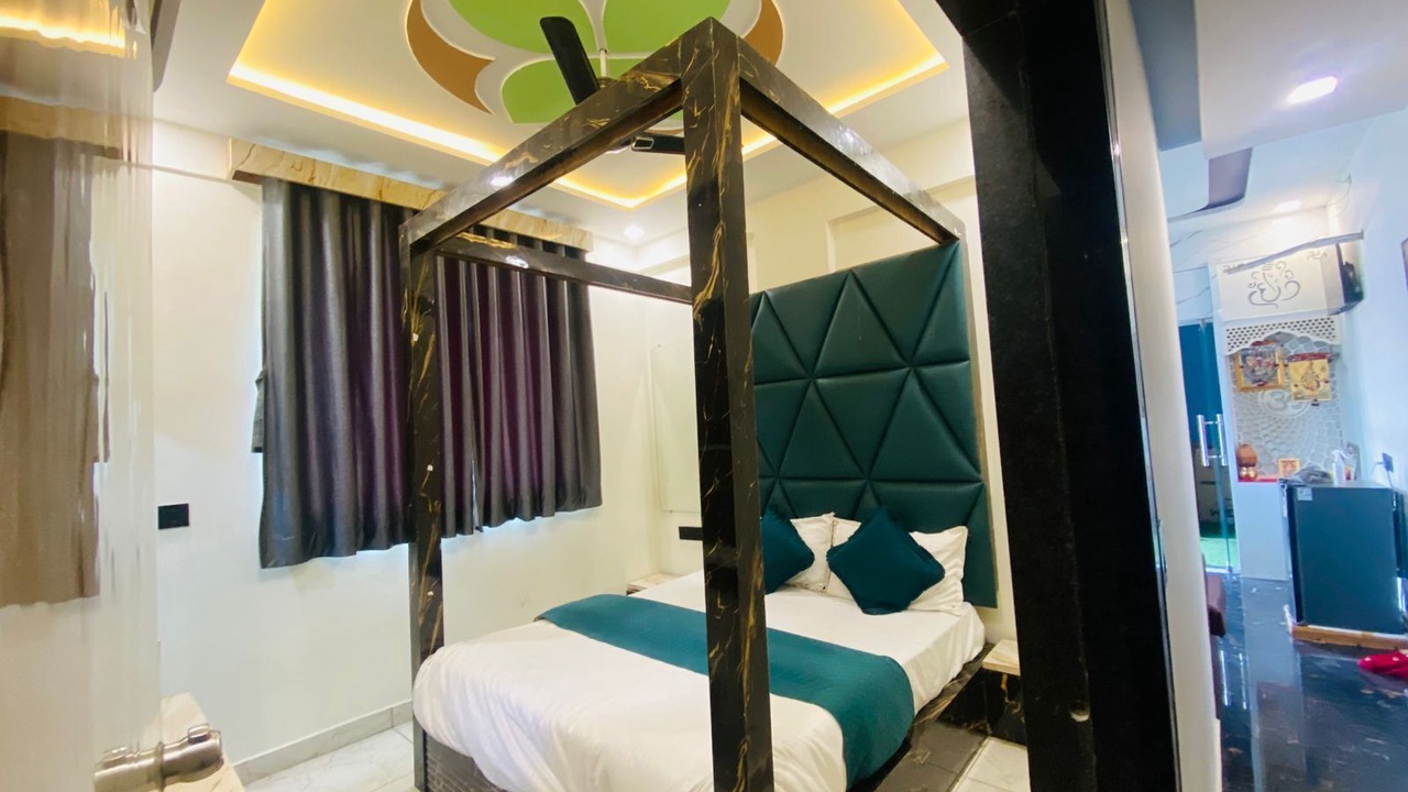 Photo of Bedroom in Ahmedabad