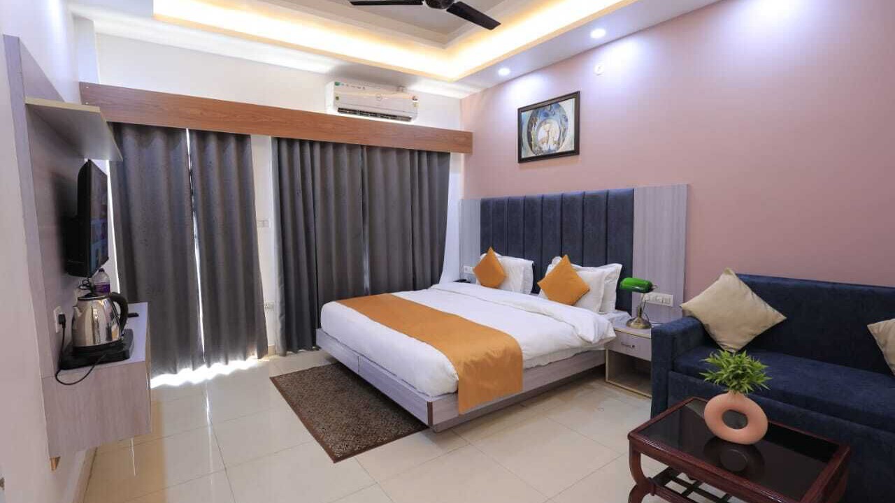 Photo of Bedroom in Haridwar