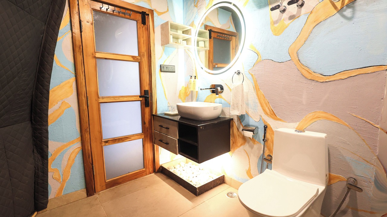 Photo of Bathroom in Lansdowne
