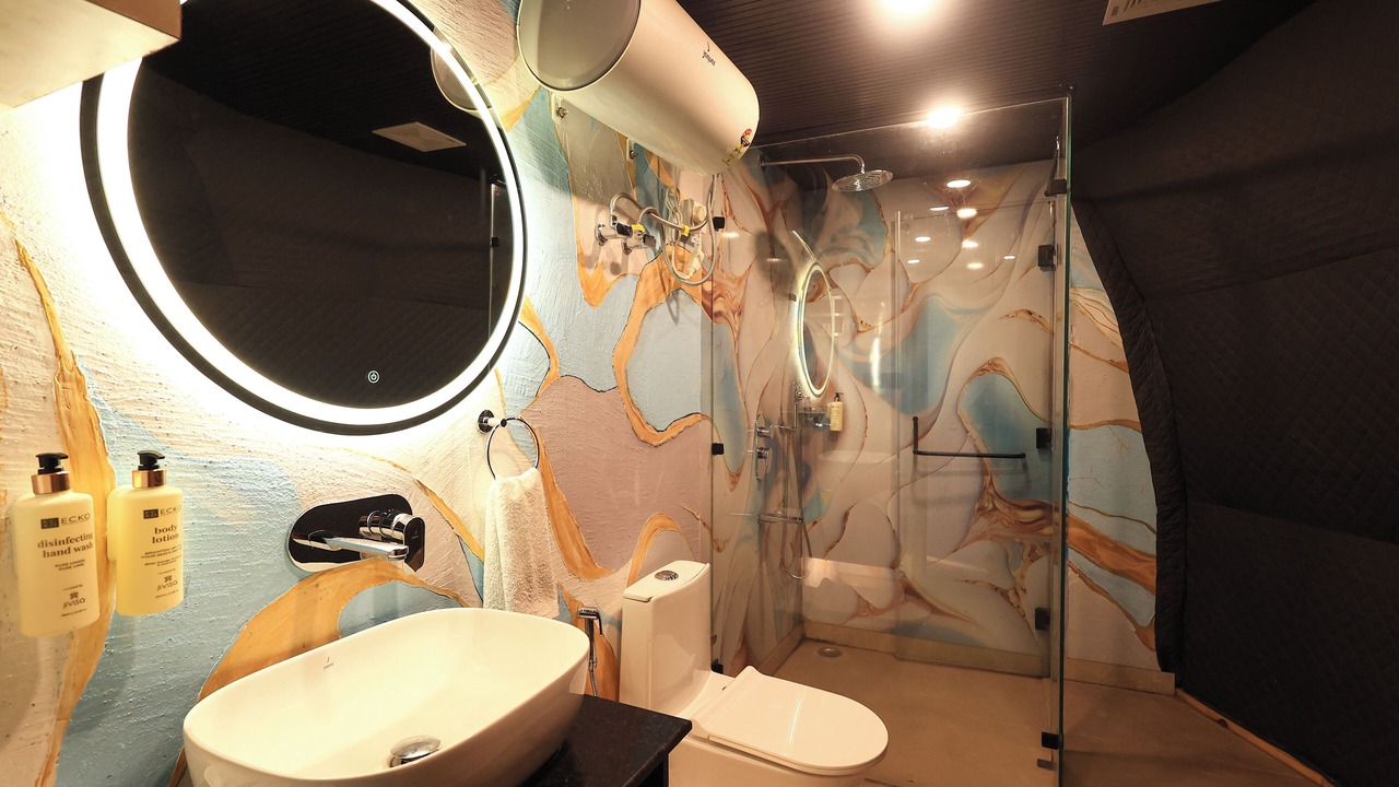 Photo of Bathroom in Lansdowne