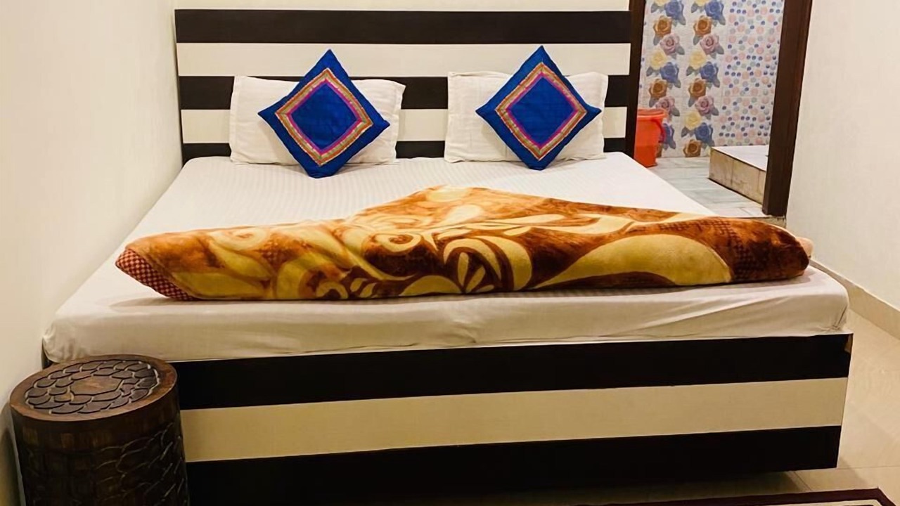 Photo of Bedroom in Haridwar