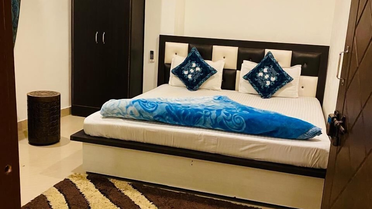 Photo of Bedroom in Haridwar