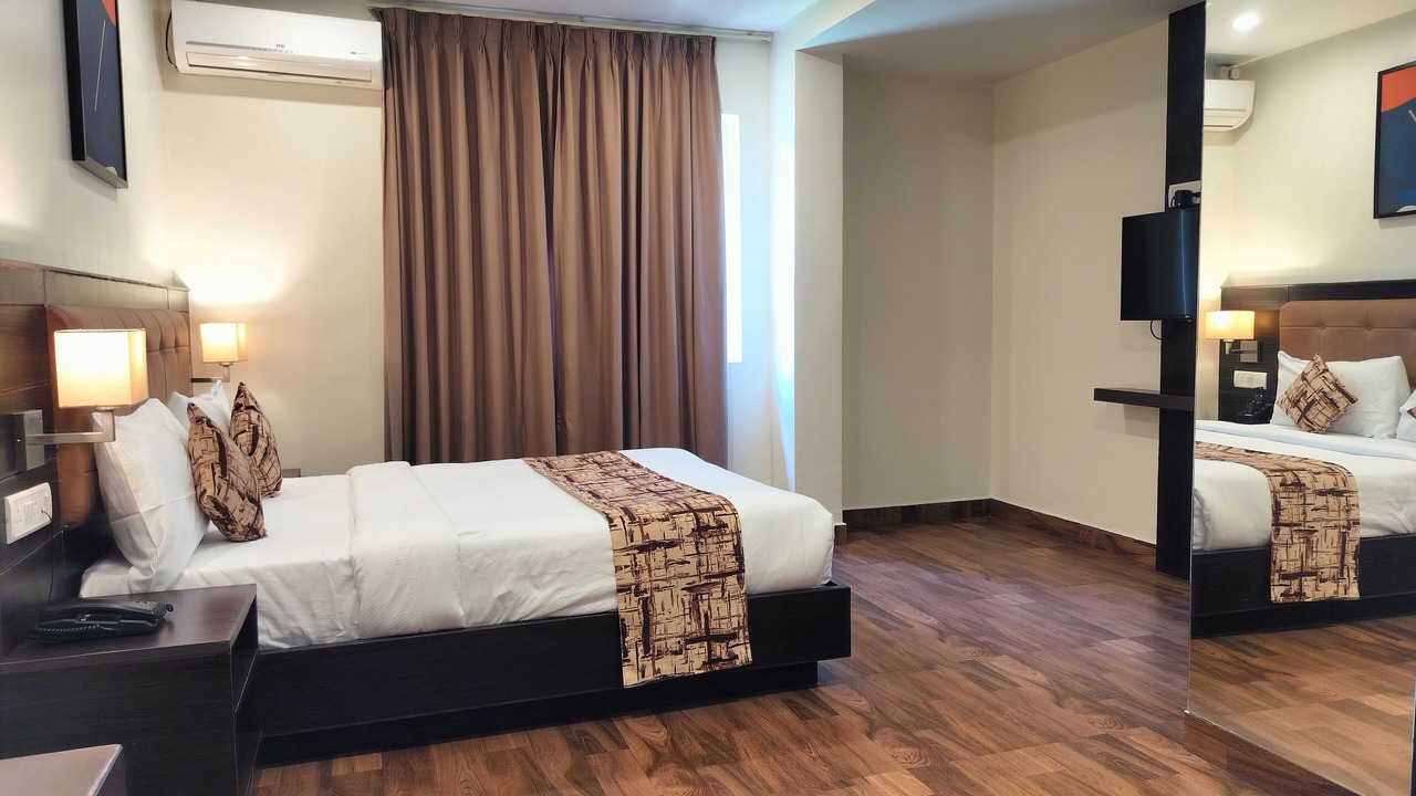 Photo of Bedroom in HBR Layout