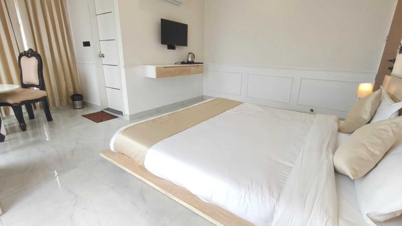 Photo of Bedroom in Dehradun