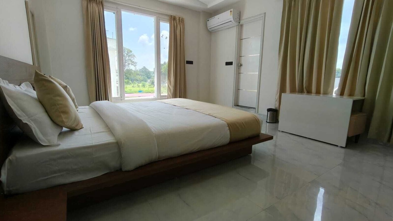 Photo of Bedroom in Dehradun