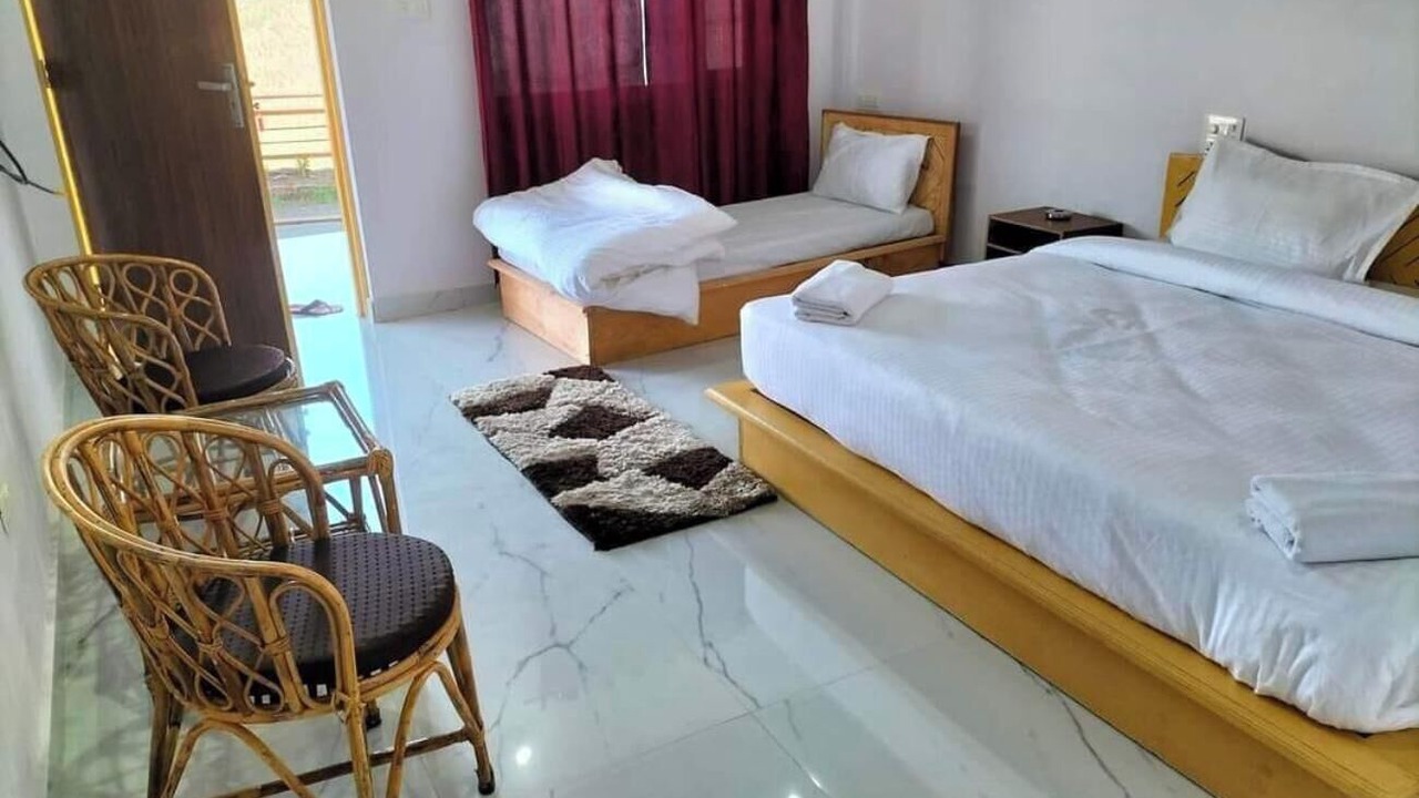 Photo of Bedroom in Guptkashi