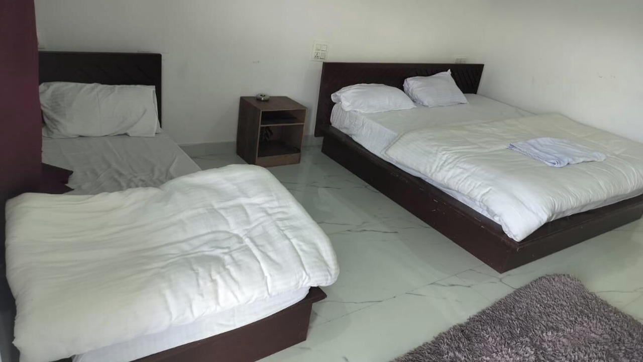 Photo of Bedroom in Guptkashi
