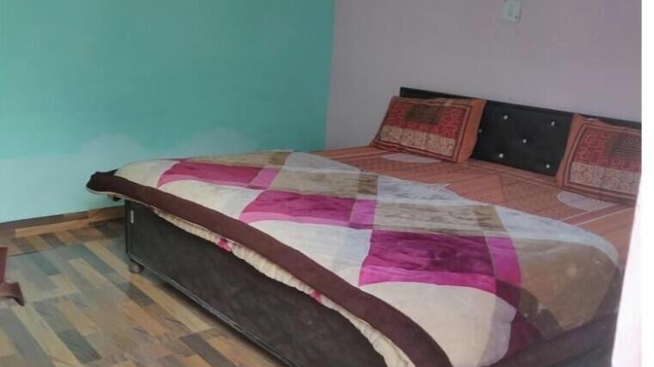 Photo of Bedroom in Sitapur