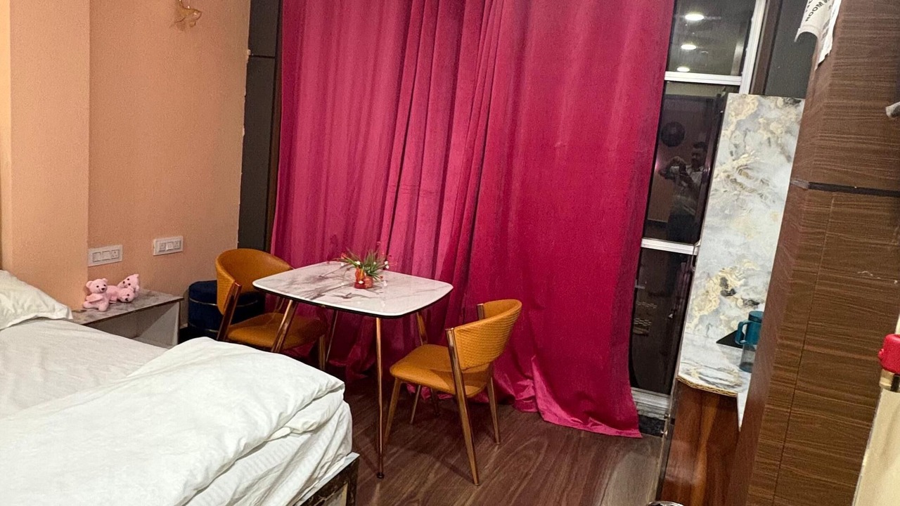 Photo of Bedroom in Jalaun