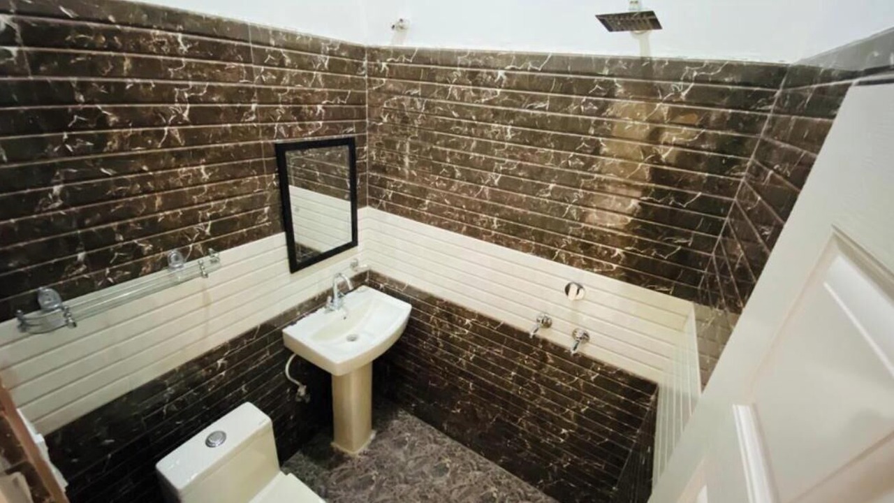 Photo of Bathroom in Gurdaspur