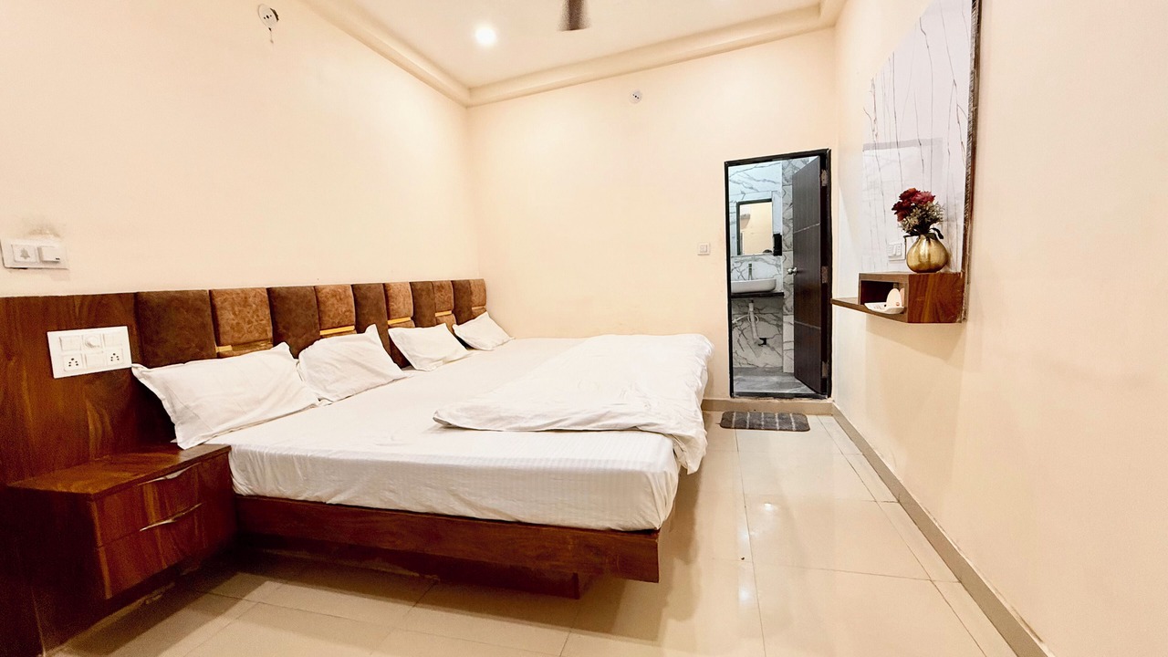 Photo of Bedroom in Ujjain