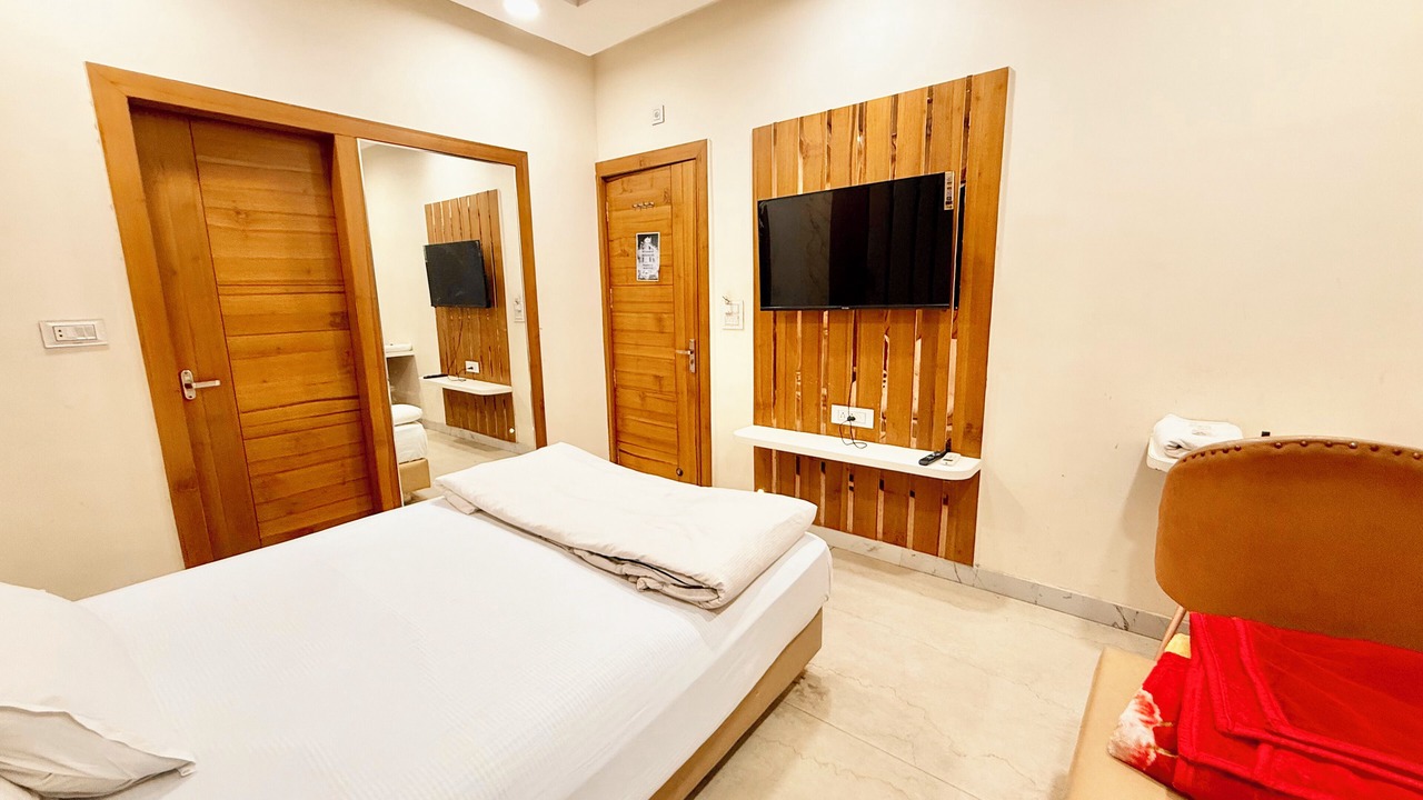 Photo of Bedroom in Ujjain