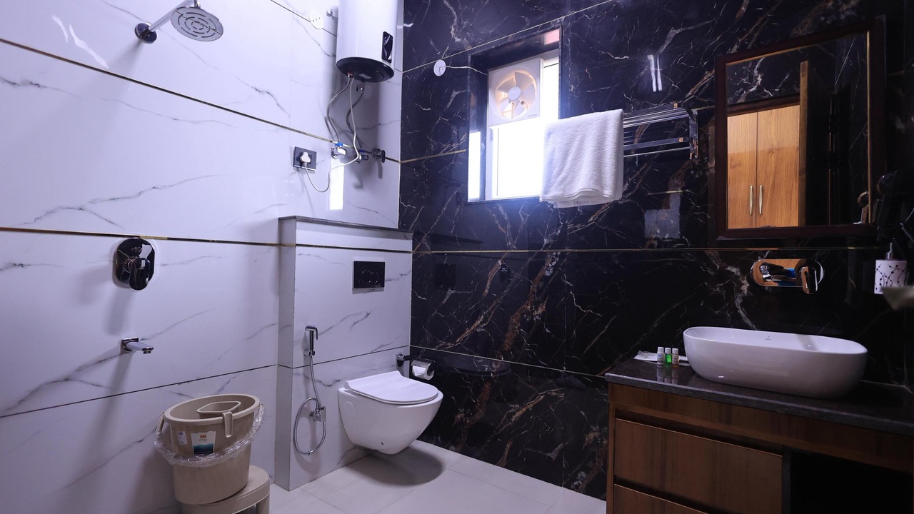 Photo of Bathroom in Kaul