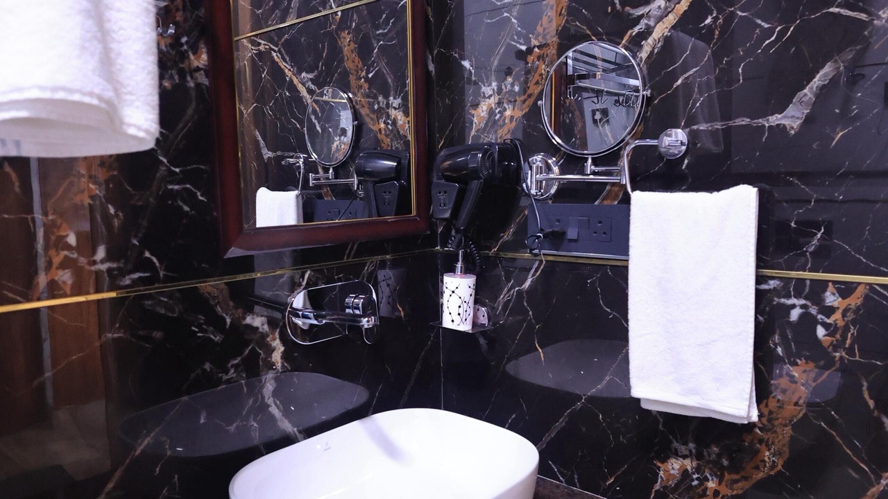 Photo of Bathroom in Kaul