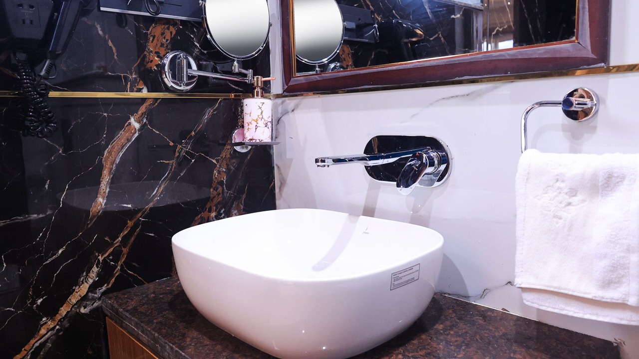 Photo of Bathroom in Kaul