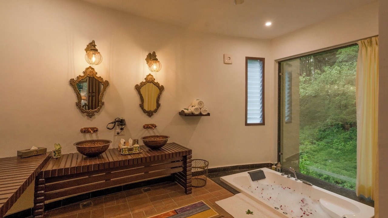 Photo of Bathroom in Bakrakot