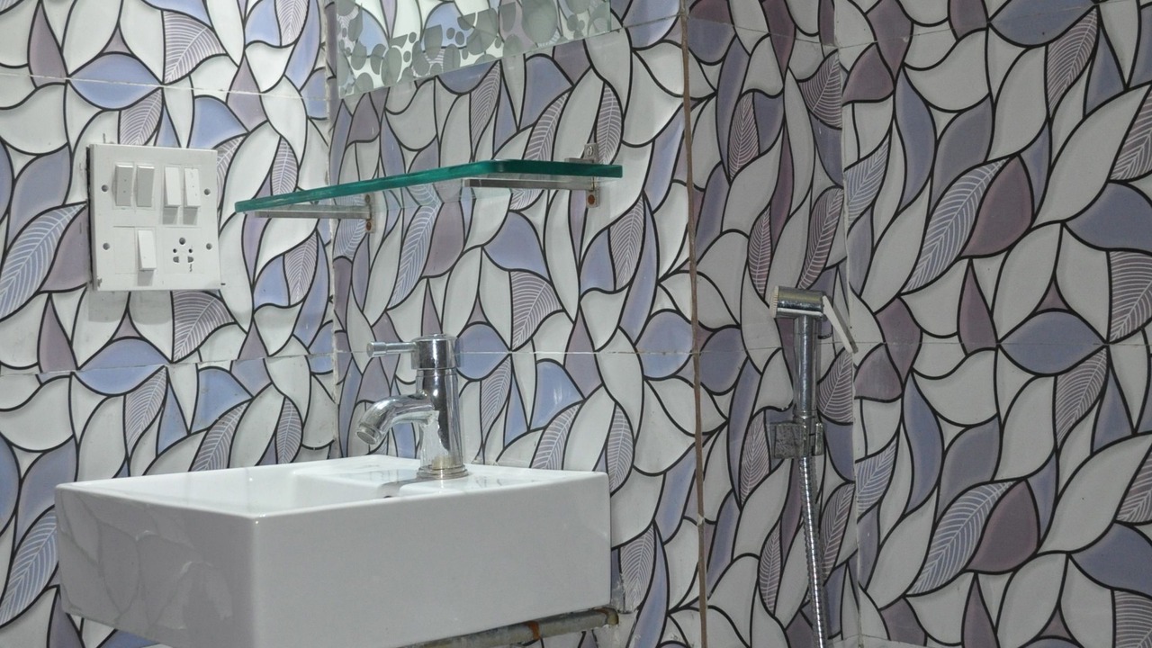 Photo of Bathroom in Jangpura