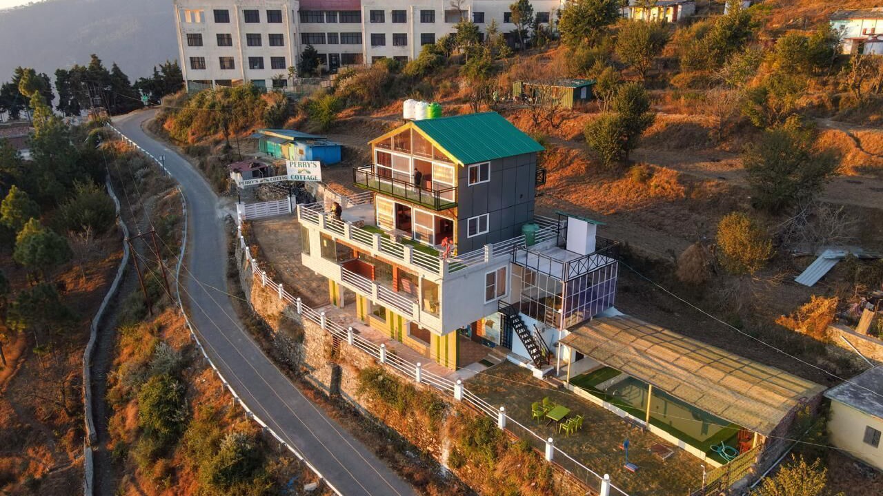 Photo of Outdoor in Tehri