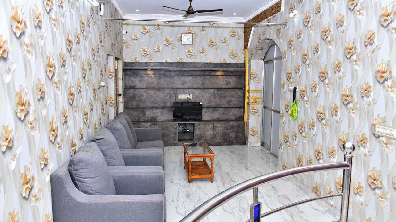 Photo of Livingroom in Tiruvannamalai