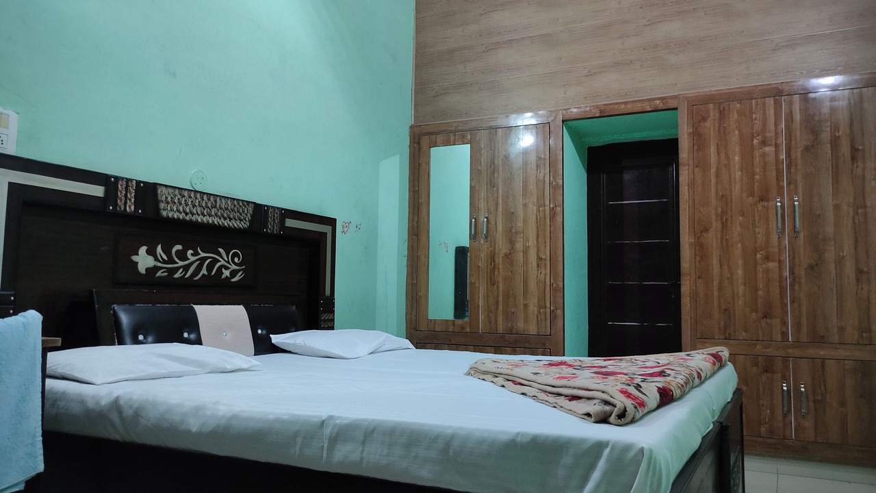 Photo of Bedroom in Thanesar