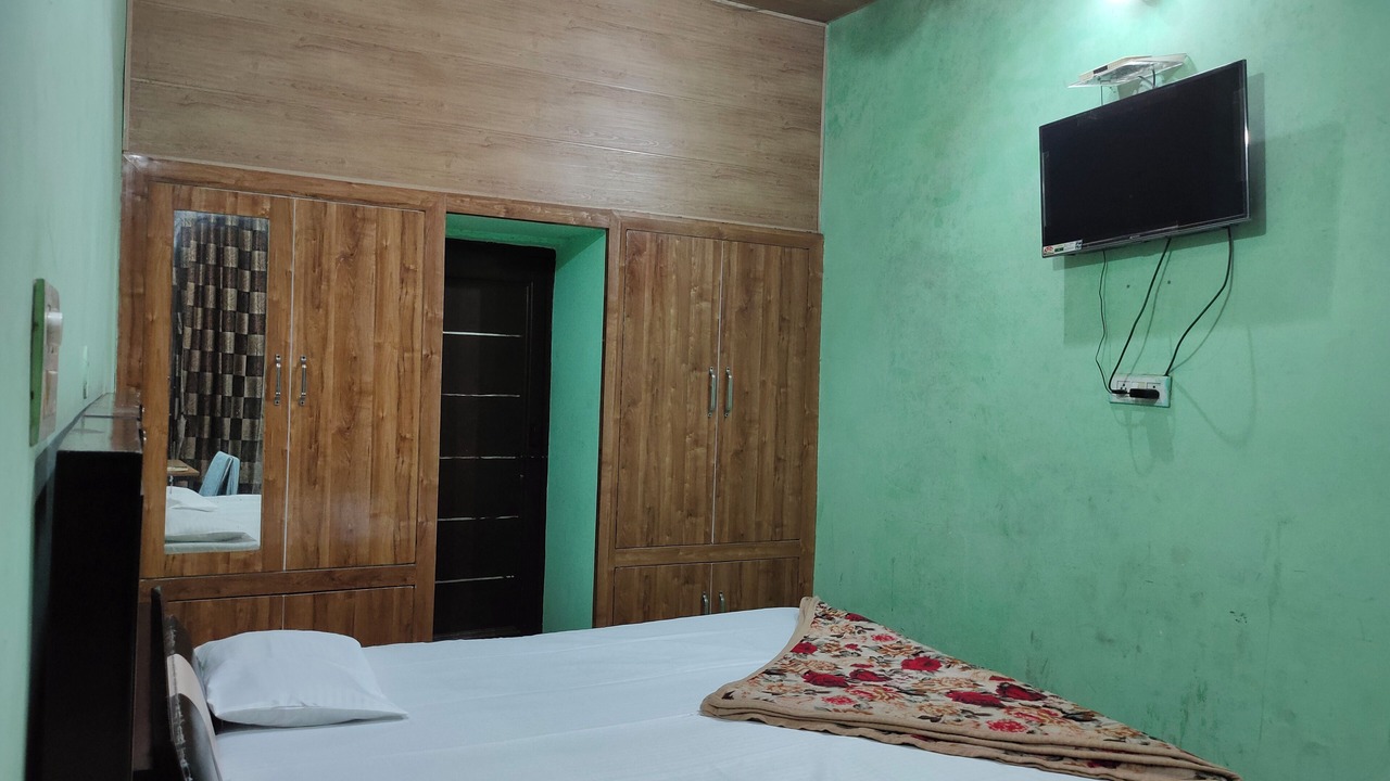 Photo of Bedroom in Thanesar