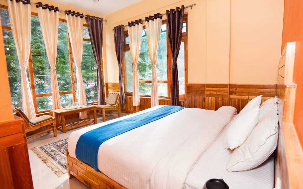 Photo of Bedroom in Barot