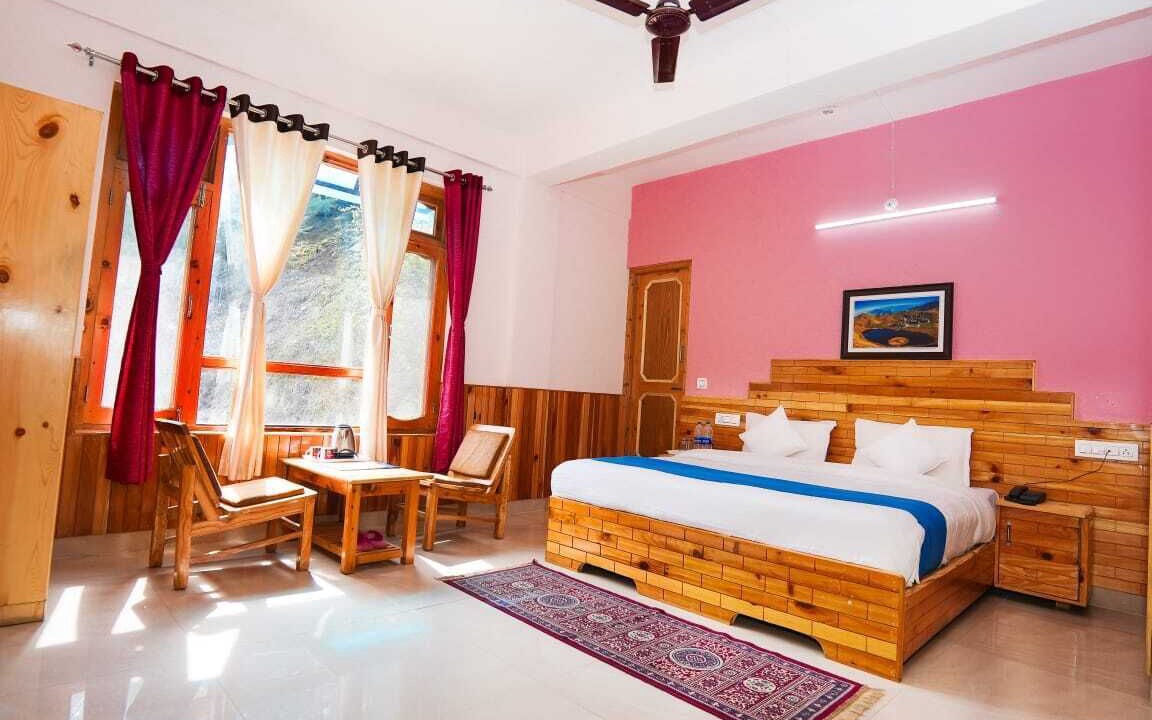 Photo of Bedroom in Barot