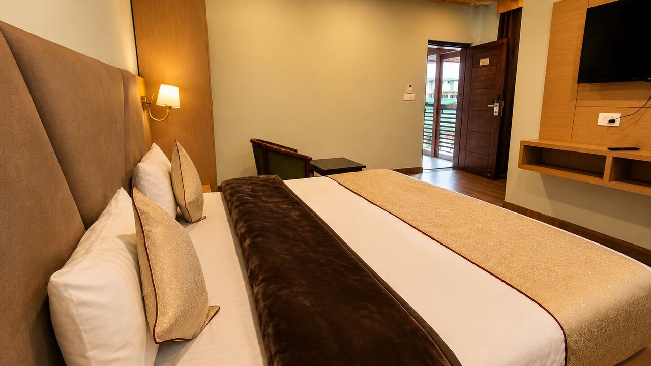 Photo of Bedroom in Badrinath