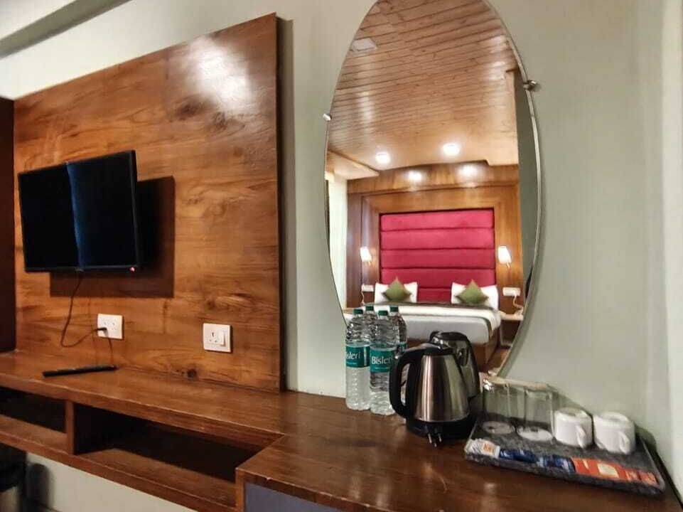 Photo of Bedroom in Badrinath