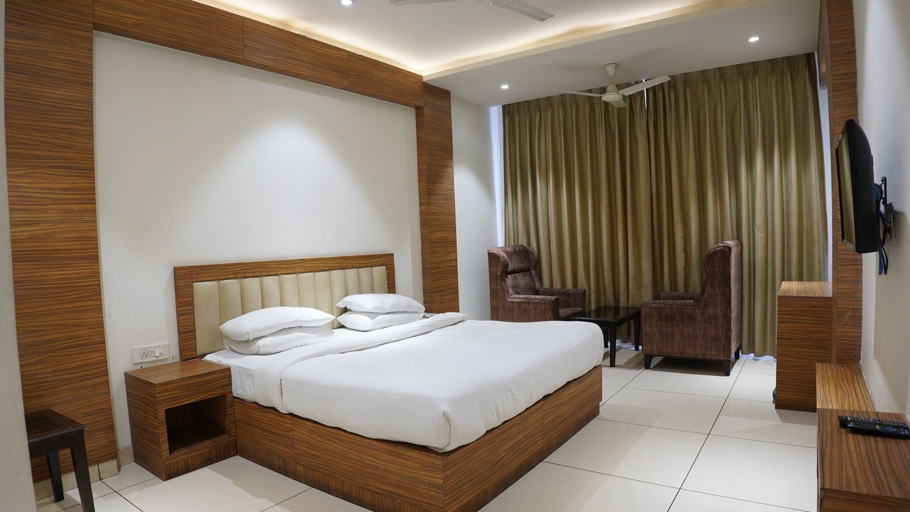 Photo of Bedroom in Bareilly