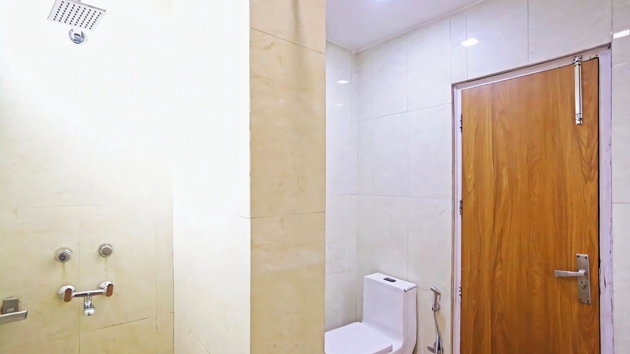 Photo of Bathroom in Jangpura