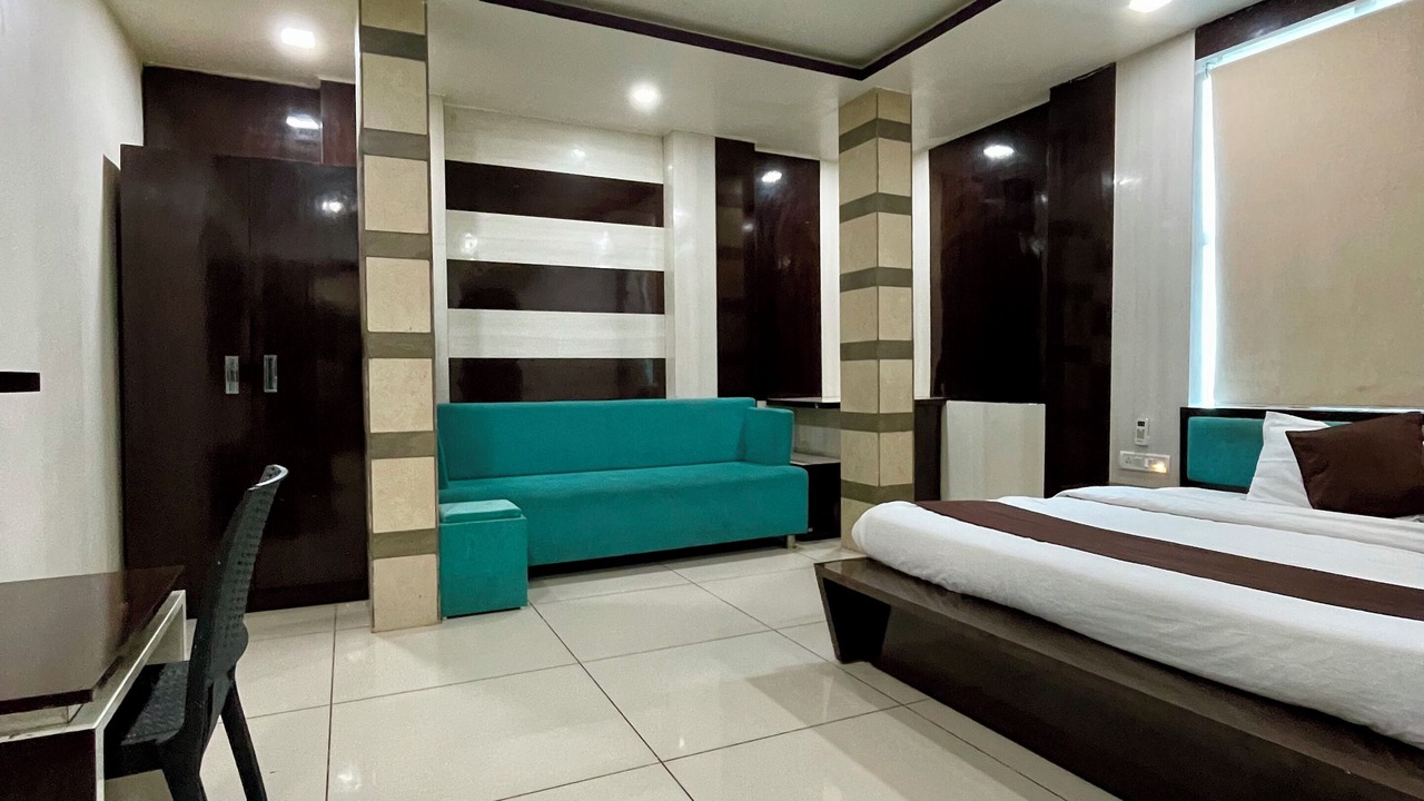 Photo of Bedroom in Bhopal