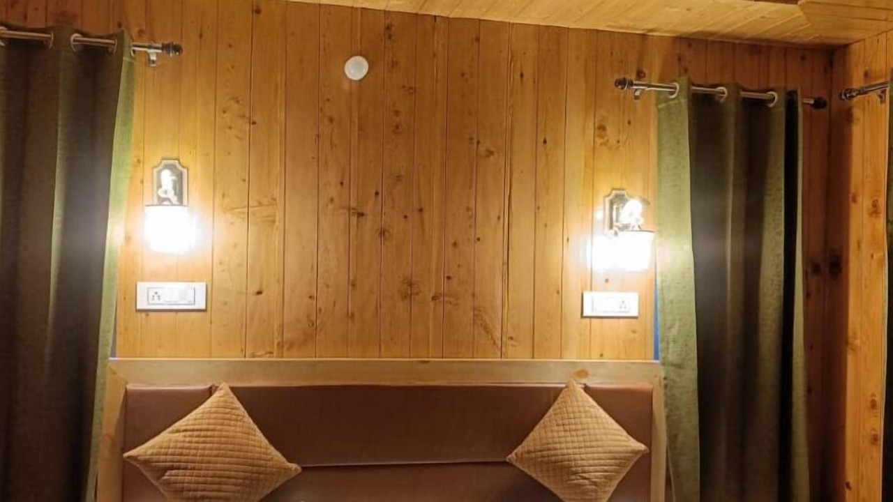 Photo of Patio Balcony in Bhatwari
