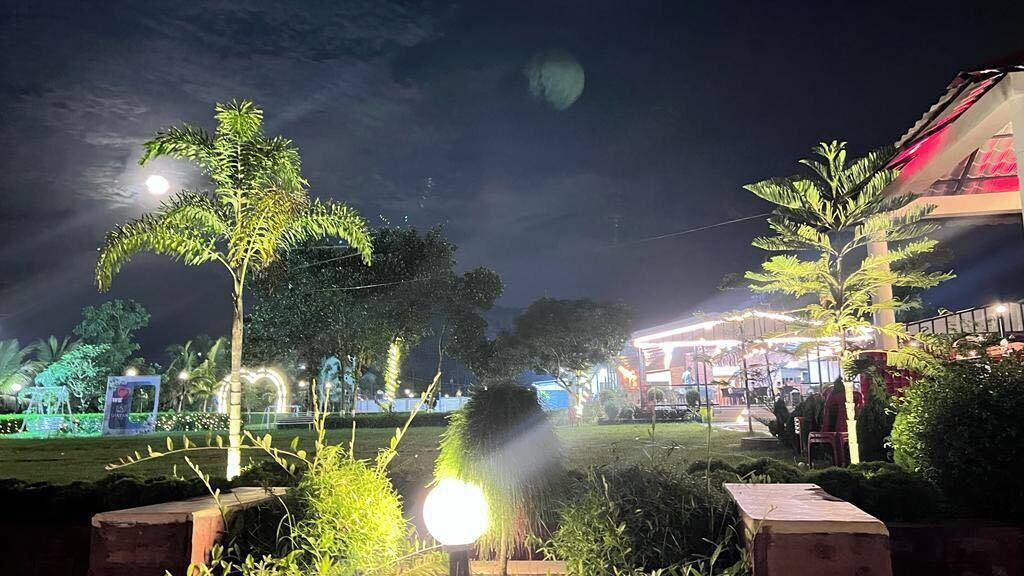 Photo of Outdoor in Dhaka Division
