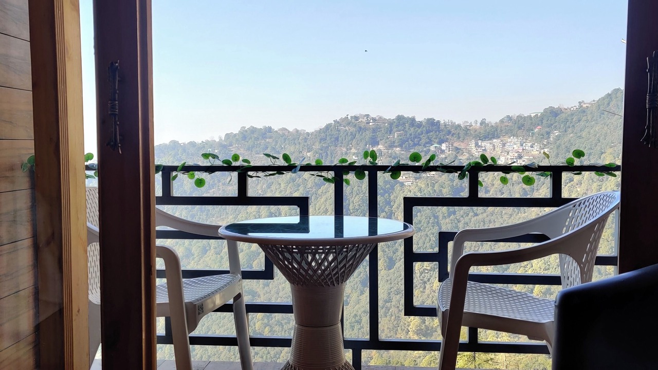 Photo of Patio Balcony in McLeod Ganj