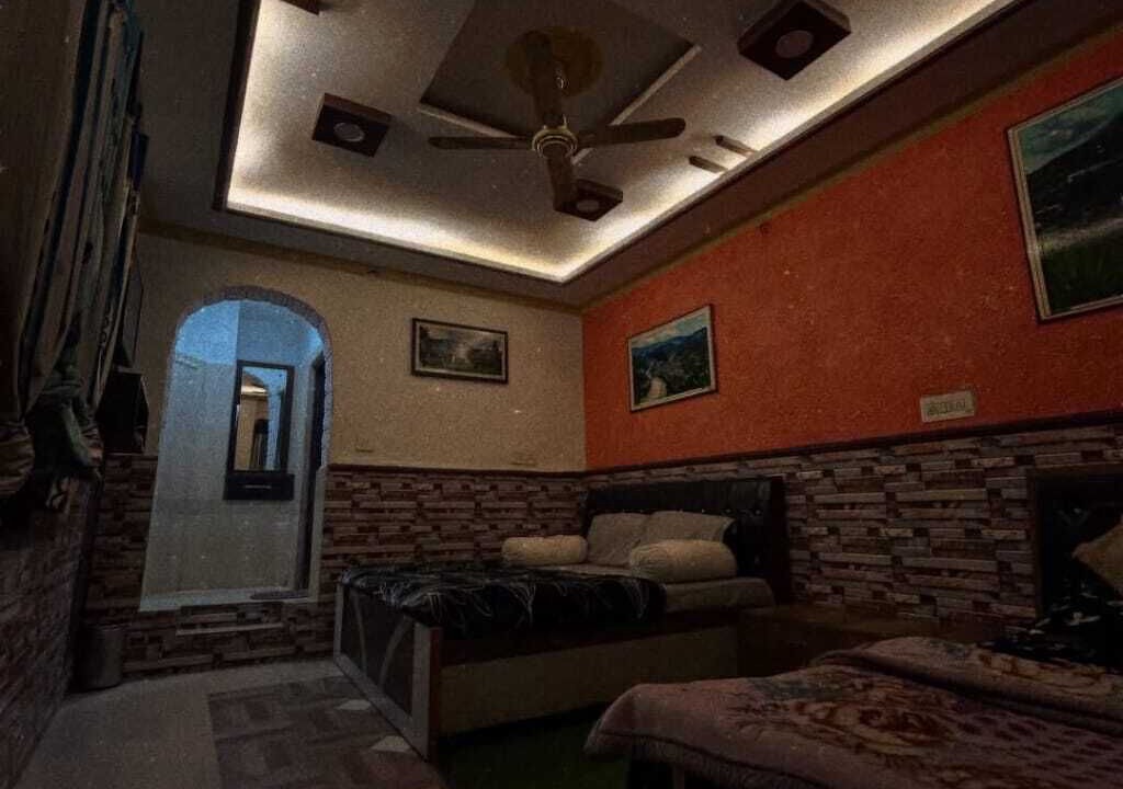 Photo of Bedroom in Mandi