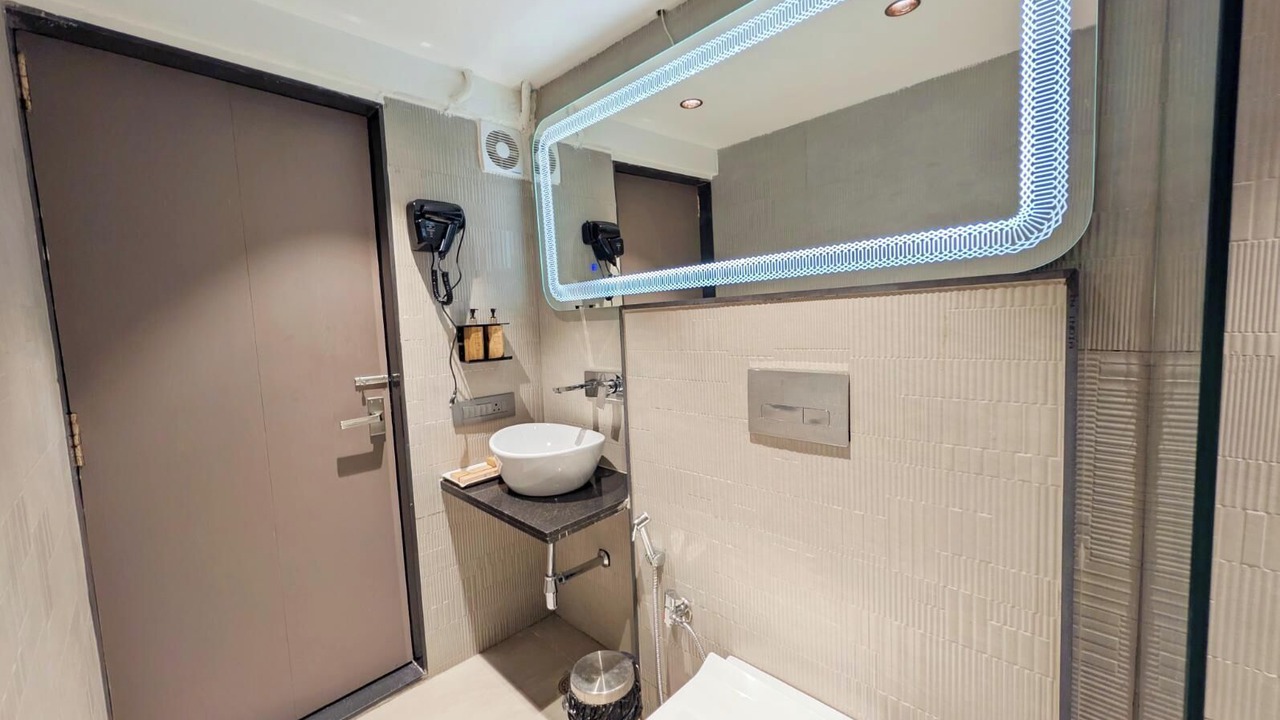 Photo of Bathroom in Rau
