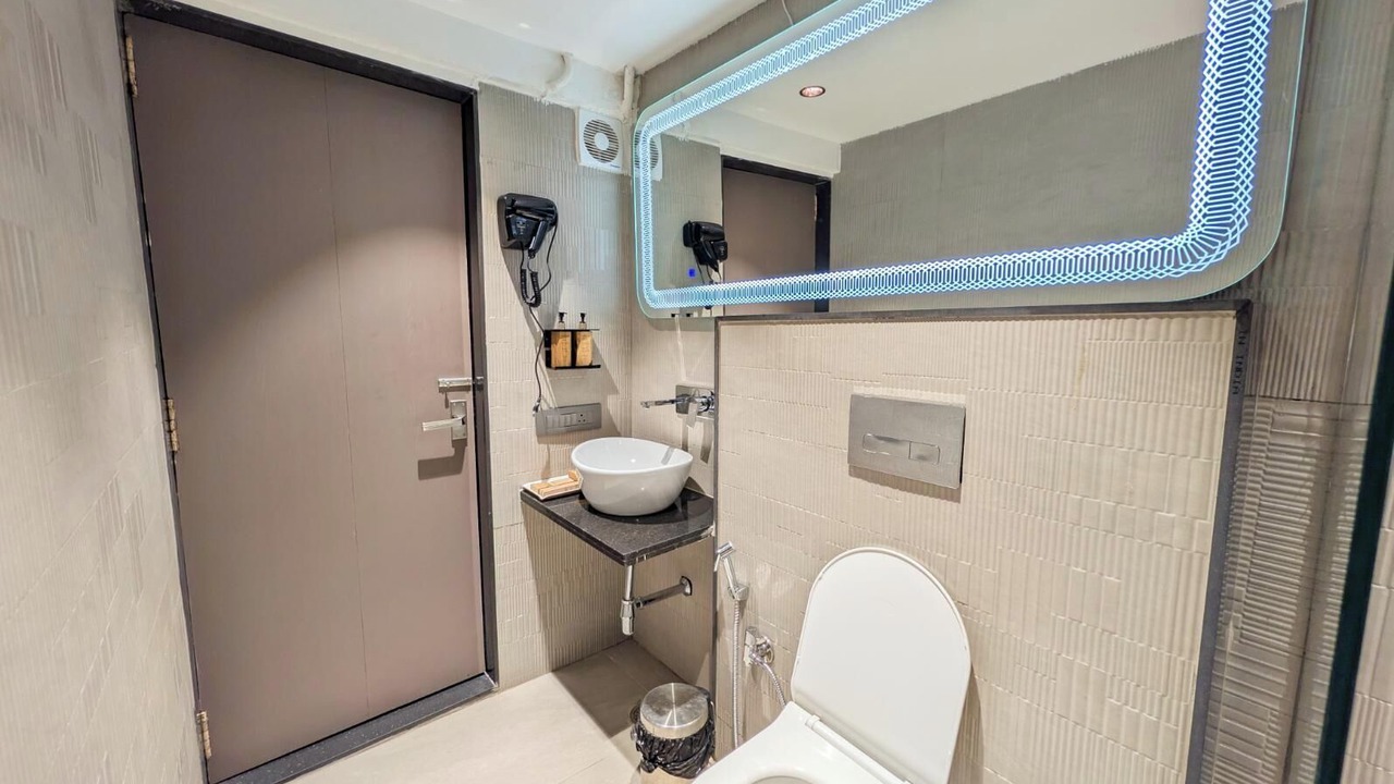Photo of Bathroom in Rau