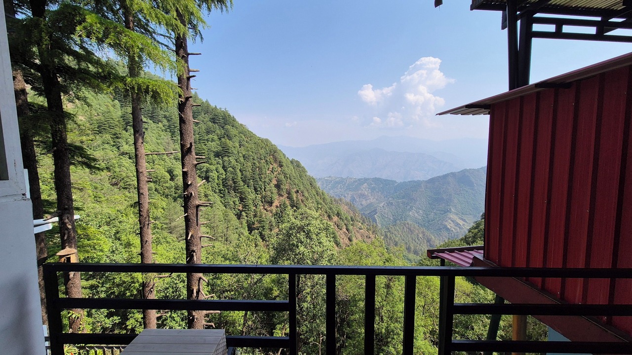 Photo of Patio Balcony in Mussoorie